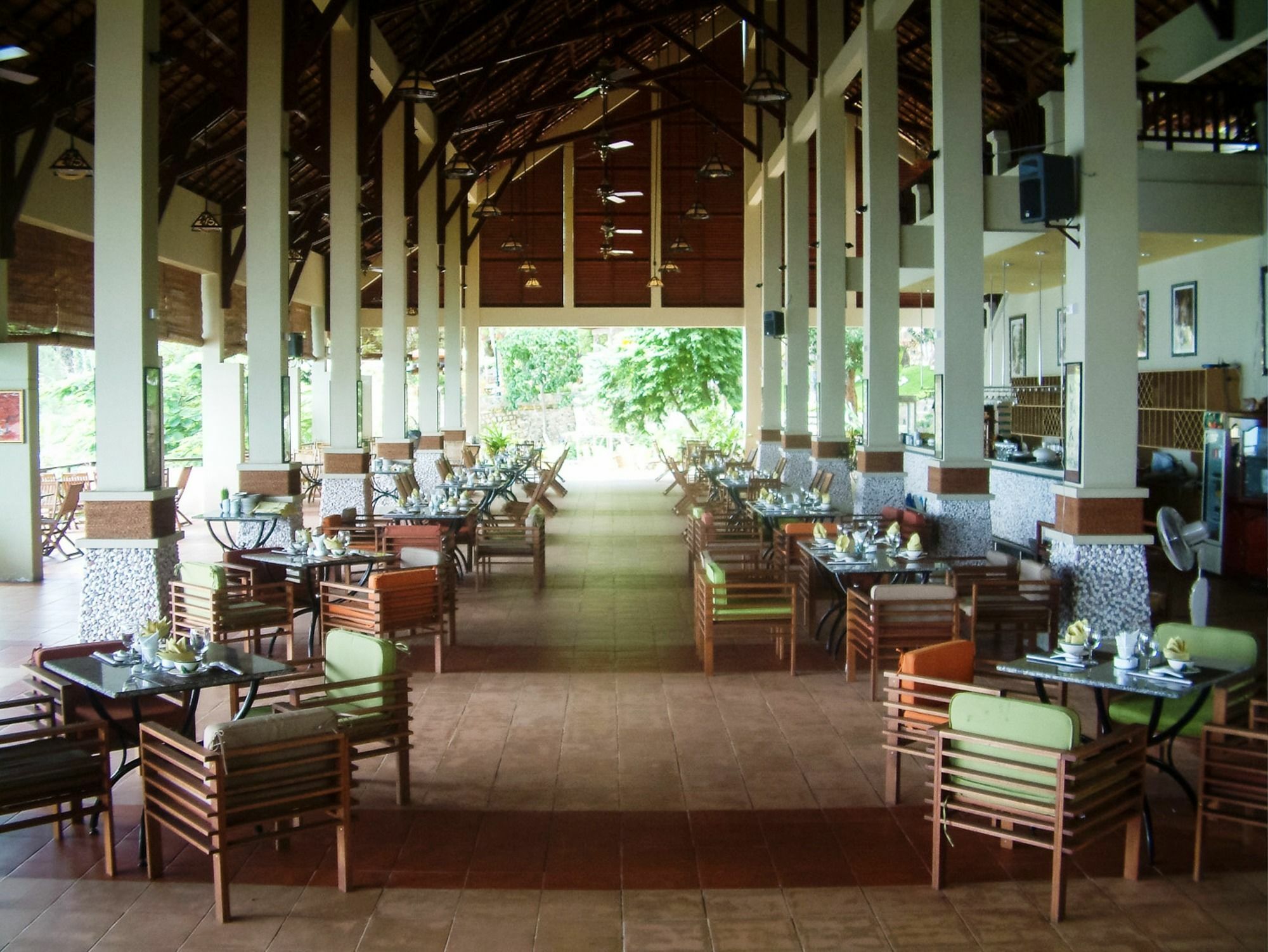 โรงแรมไซ่ง่อนก๋วงนัง กวีเญิน ภายนอก รูปภาพ